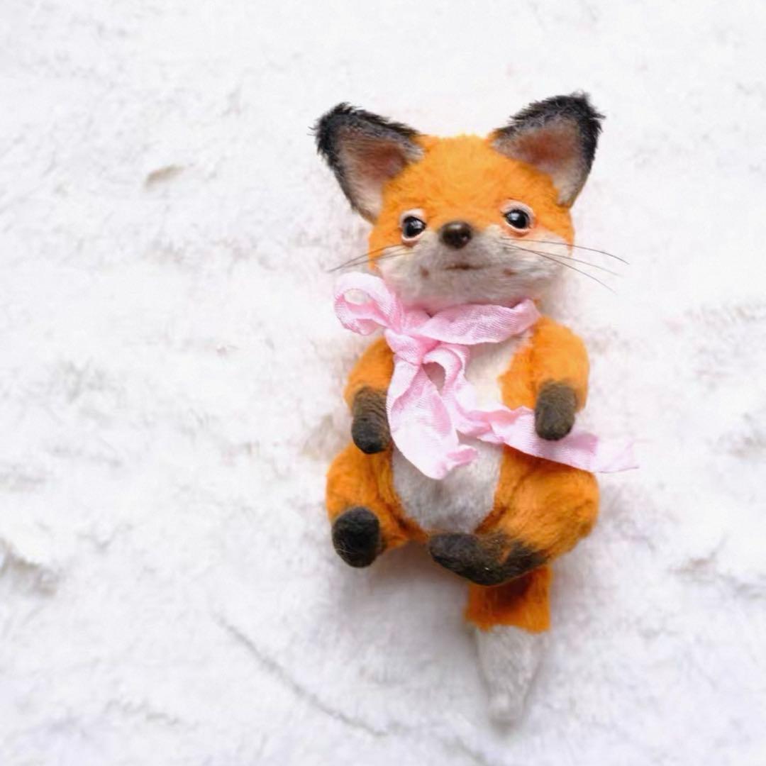 目を閉じれば 仔キツネ アーティストベア 海外作家様 ハンドメイド ぬいぐるみ