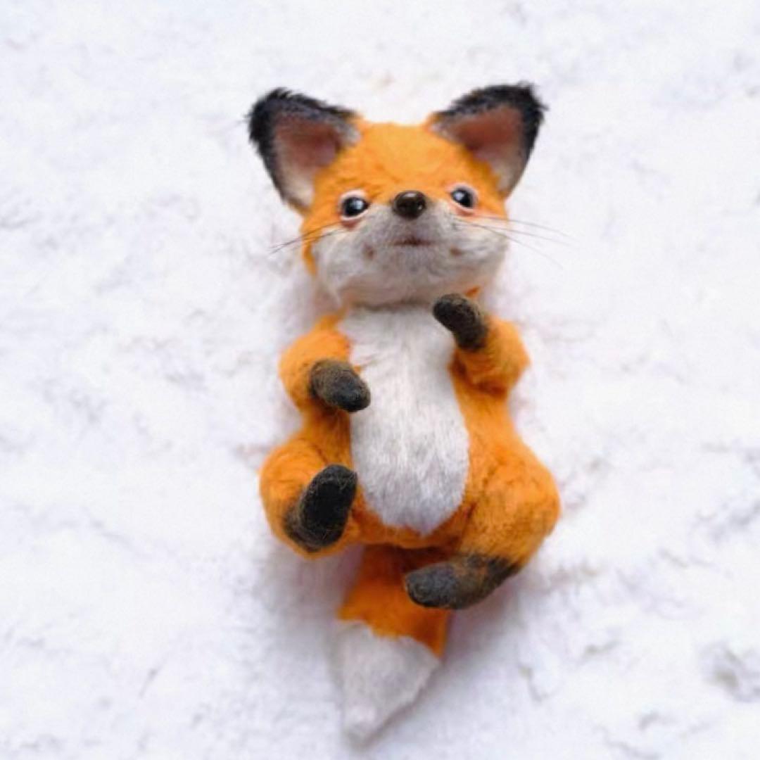 目を閉じれば 仔キツネ アーティストベア 海外作家様 ハンドメイド ぬいぐるみ