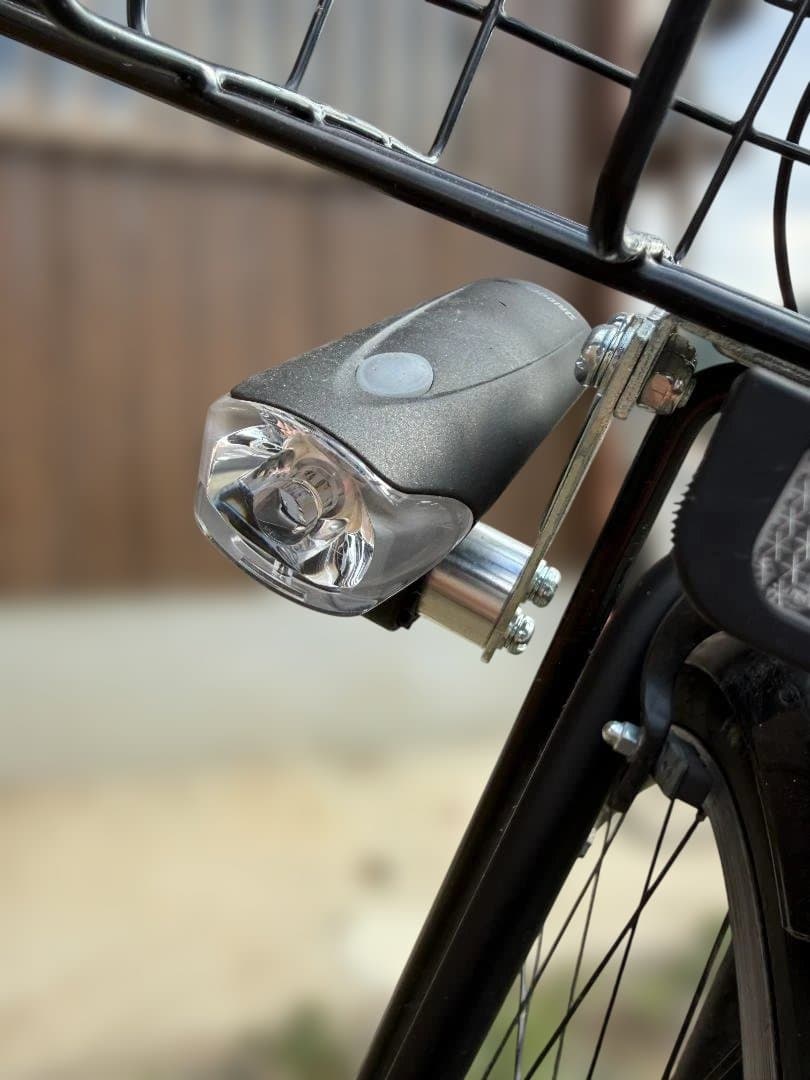 ブリヂストン クロスバイク 黒 前バスケット付き　原則引き取り限定