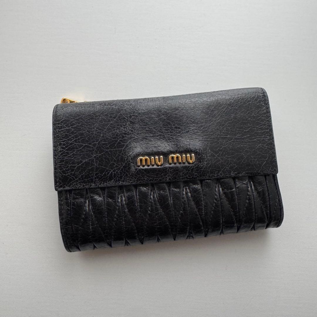 ミュウミュウ MIU MIU 財布 二つ折り財布
