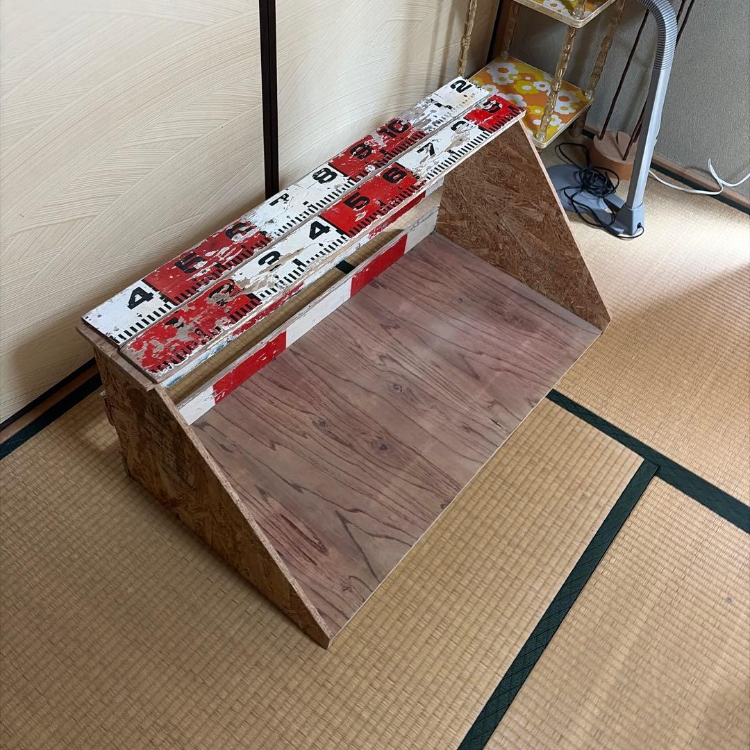 本棚　商品ディスプレイ棚　木製　DIY 荷物入れ