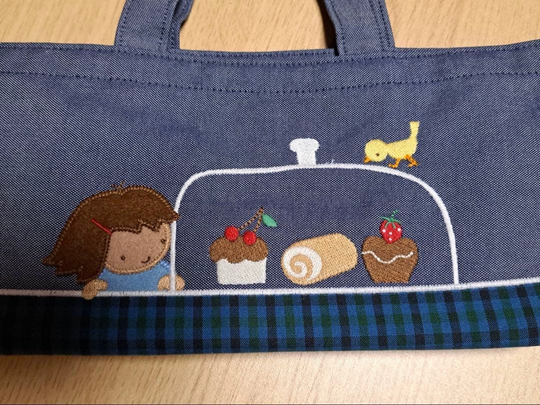 ファミリア　ランチバッグ