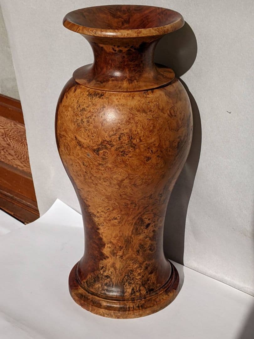 ケヤキ玉杢　①　花瓶　壺　珍品　高級品　入手困難