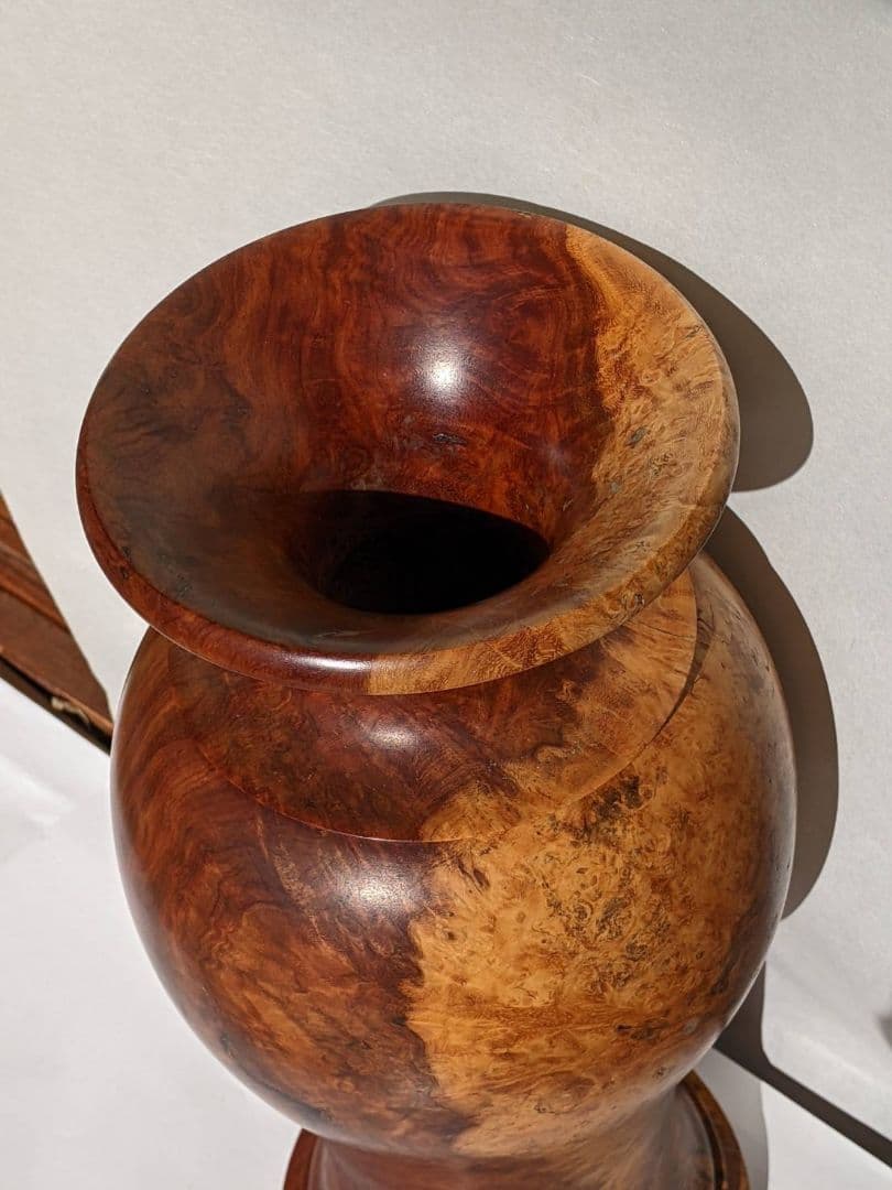 ケヤキ玉杢　①　花瓶　壺　珍品　高級品　入手困難