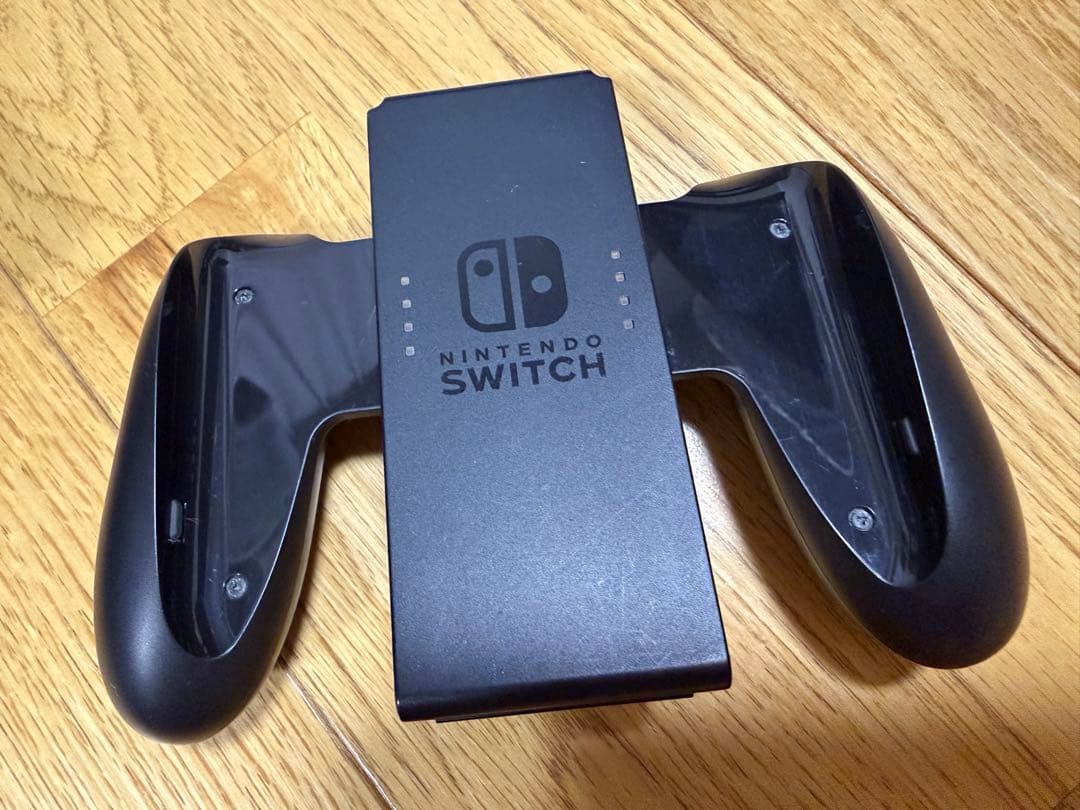 Nintendo Switch 本体 ジョイコンなし