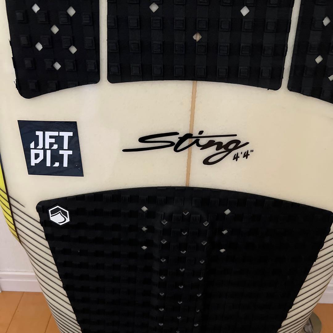 ウェイクサーフィン用ボード LIQUID FORCE Sting 4'4\"