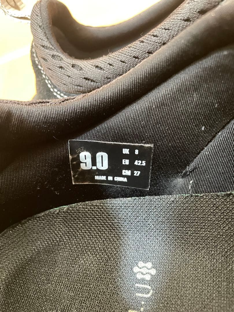 Oakley スニーカー team factory