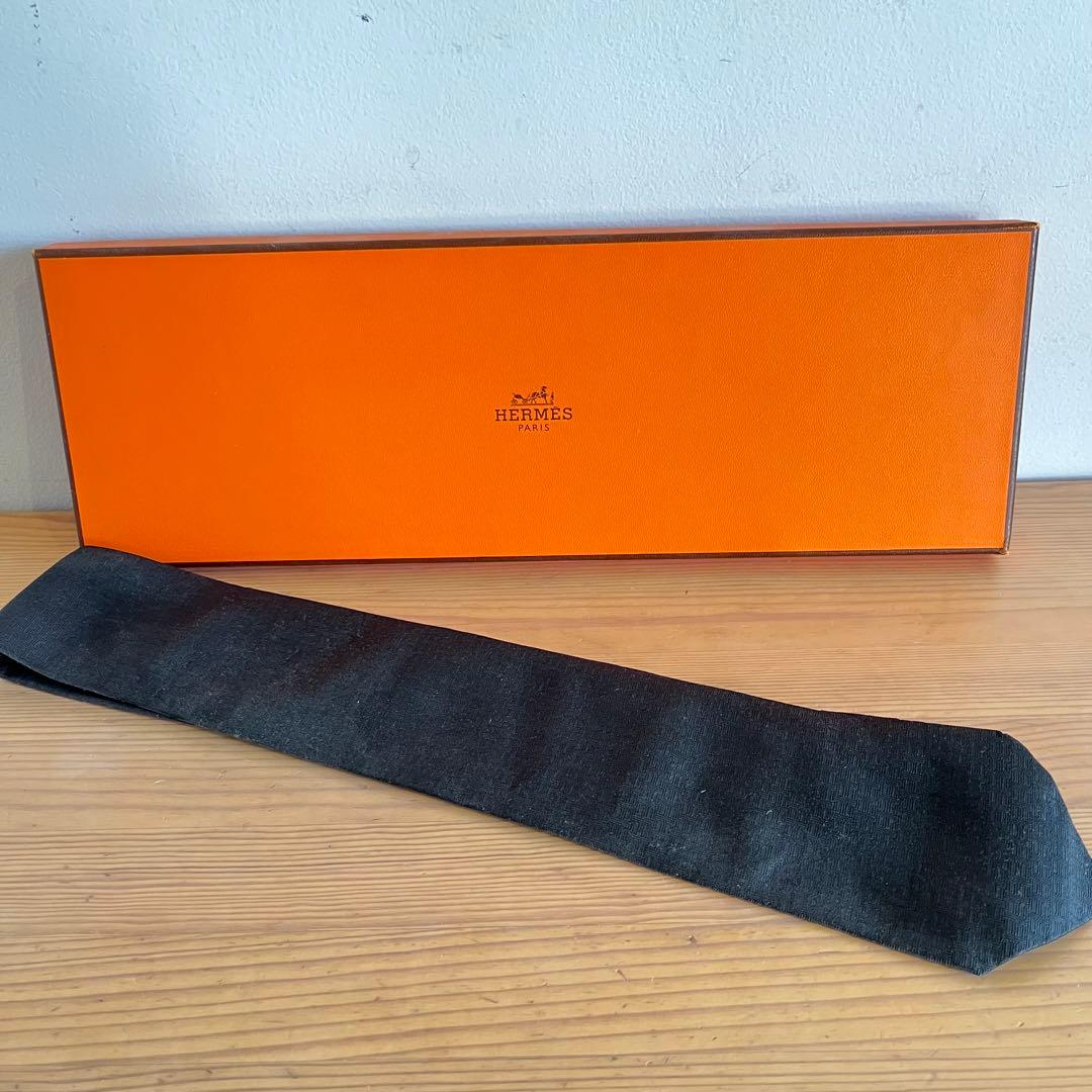 HERMES（エルメス） ネクタイ シルク ブラック系 箱付き