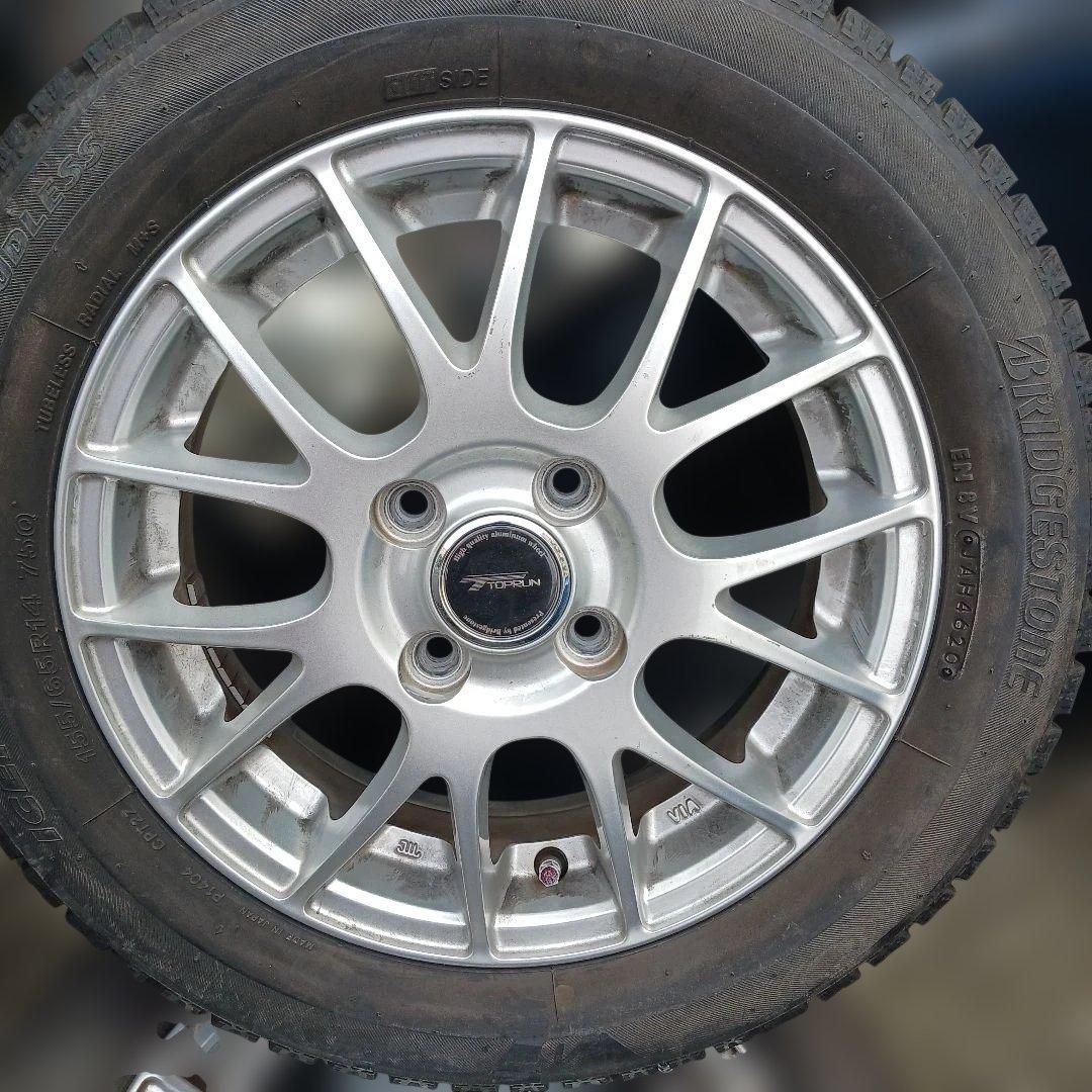 スタッドレスタイヤ　ホイールセット　14インチ
