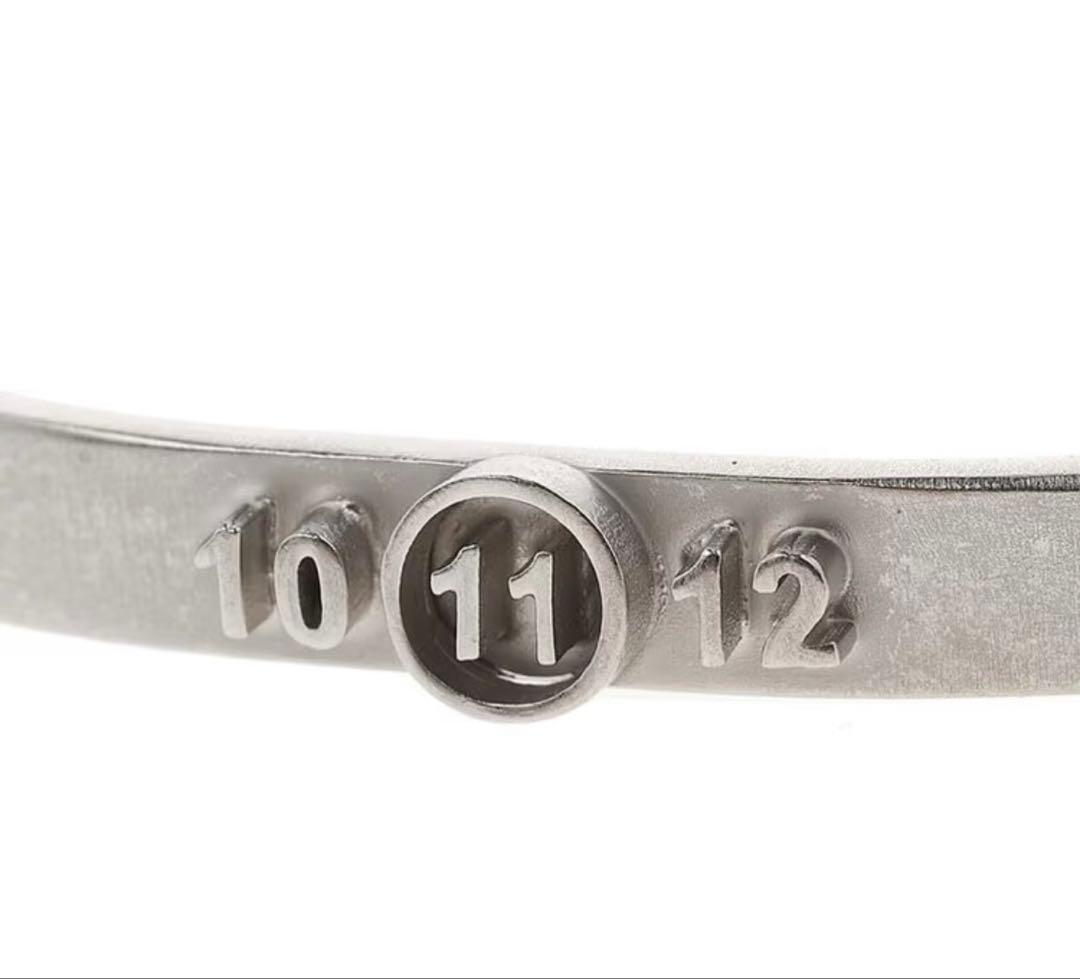 新品未使用箱タグ付きメゾンマルジェラ　シルバーブレスレット