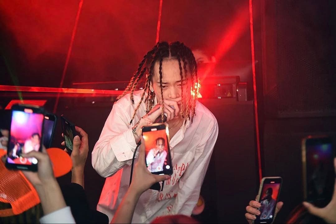 Yvng Patra着用 trappie mosh The murder