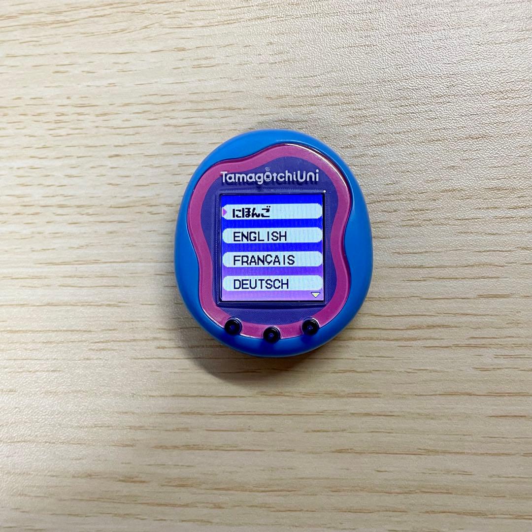 Tamagotchi Uni 青
