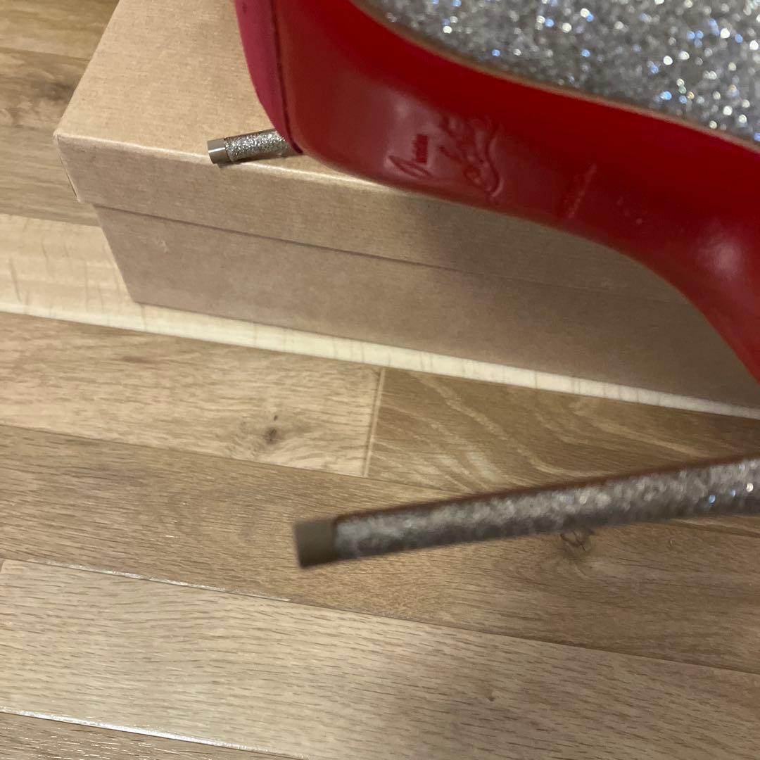Christian Louboutin グリッターシルバーハイヒール　37