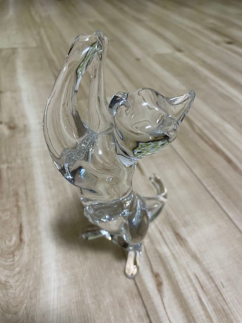 バカラ　猫置物