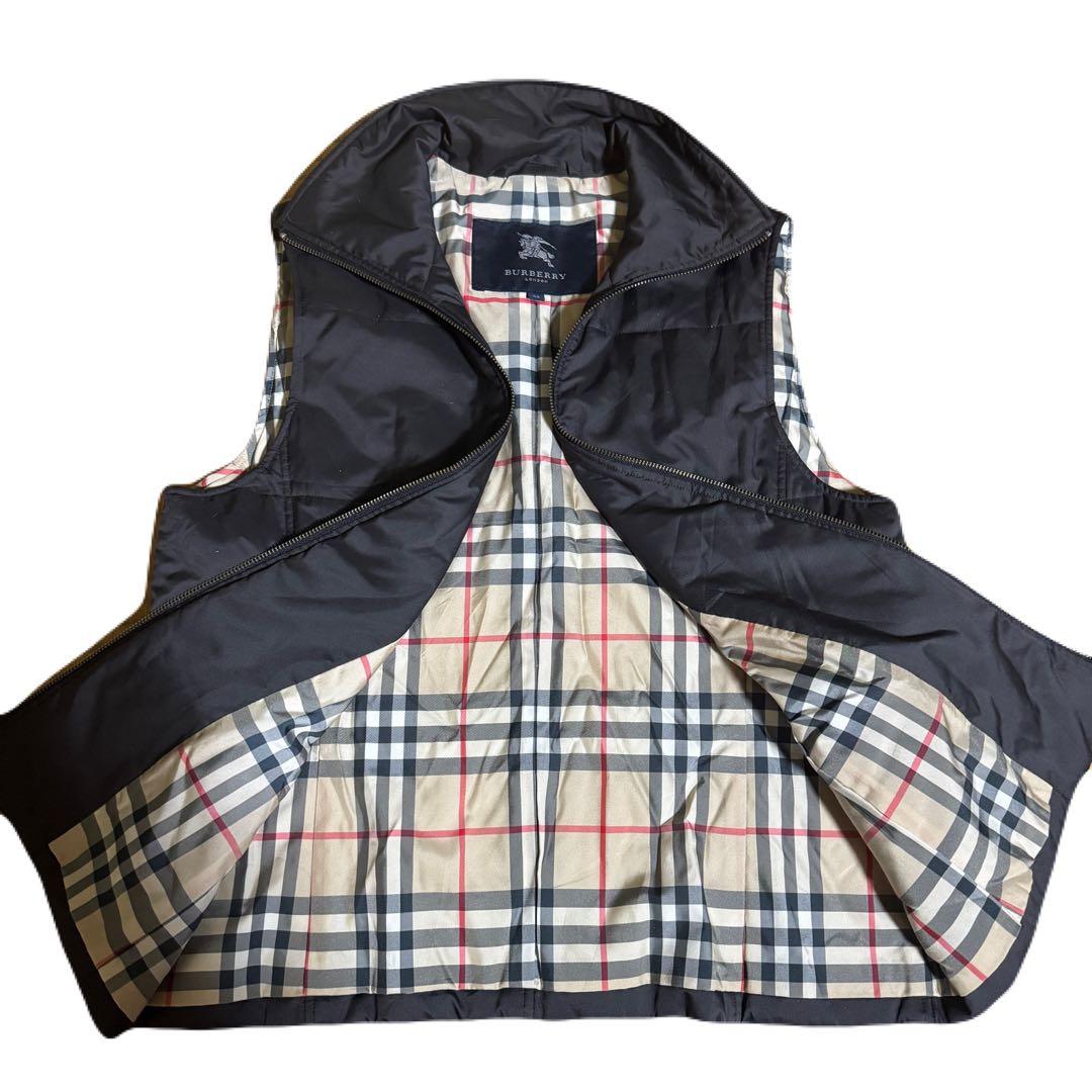 （美品）バーバリー　ベスト　ノバチェック　ブラック　黒　オールジップ　防寒　冬