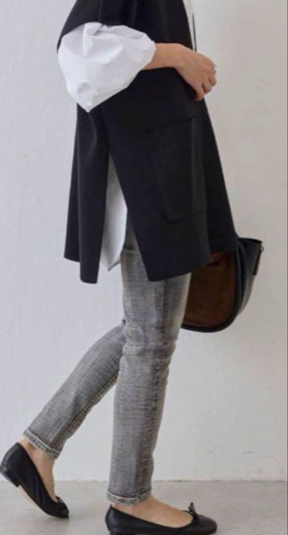 ビアズリー BEARDSLEY Vネックベスト