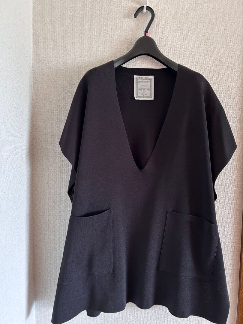 ビアズリー BEARDSLEY Vネックベスト