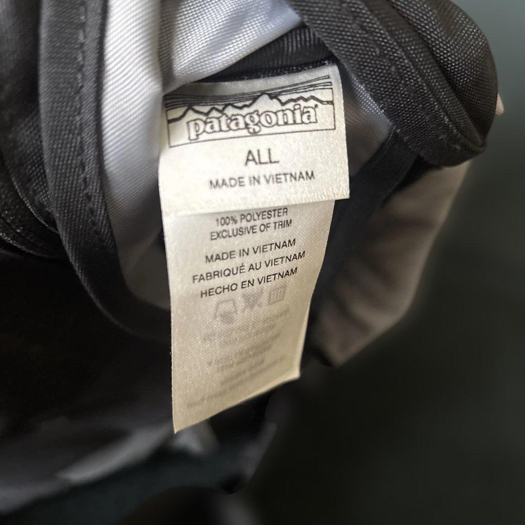 【美品】patagonia メッセンジャーバッグ