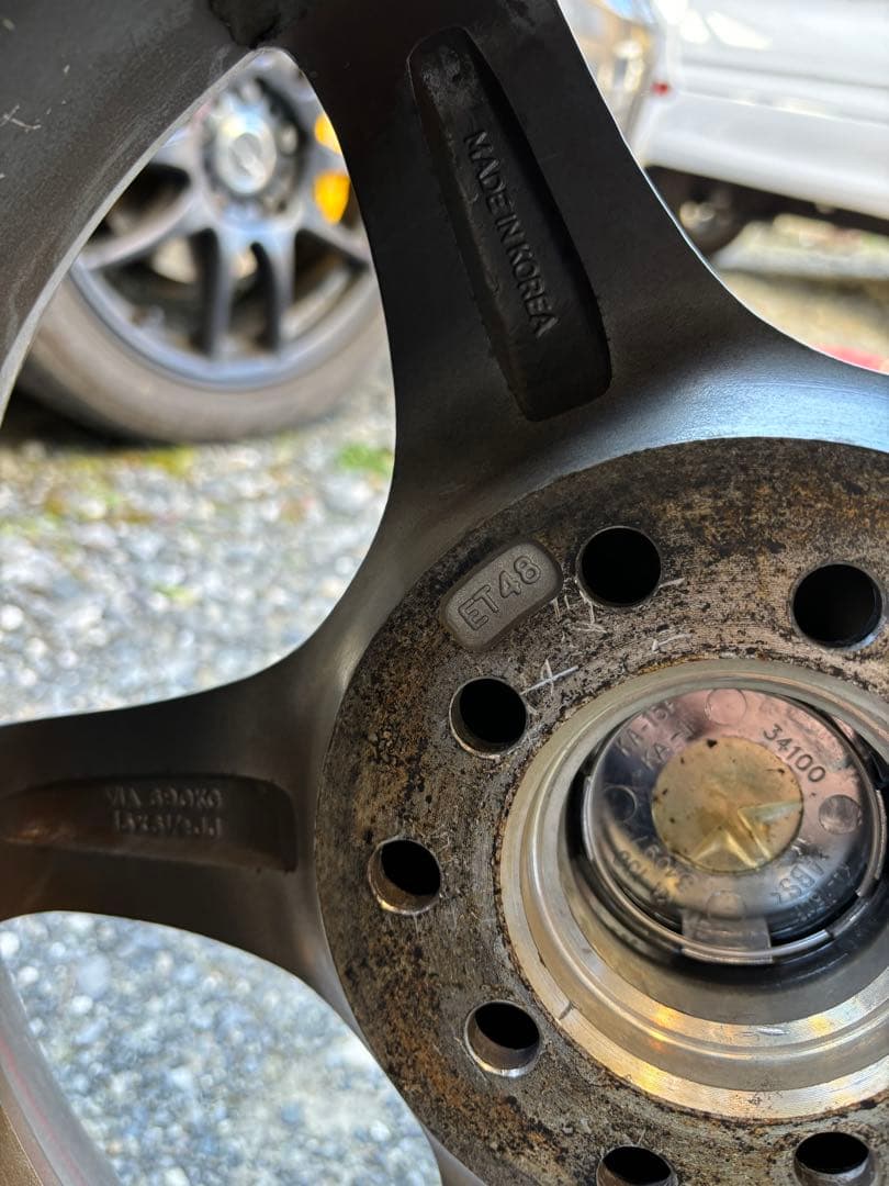 ピレリ　195/65/R15 スタッドレス　4本ホイール付き