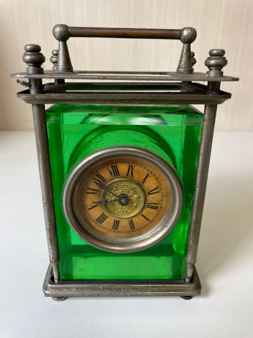 アンティーク　ウランガラス　精工舎　セイコー　手巻置時計