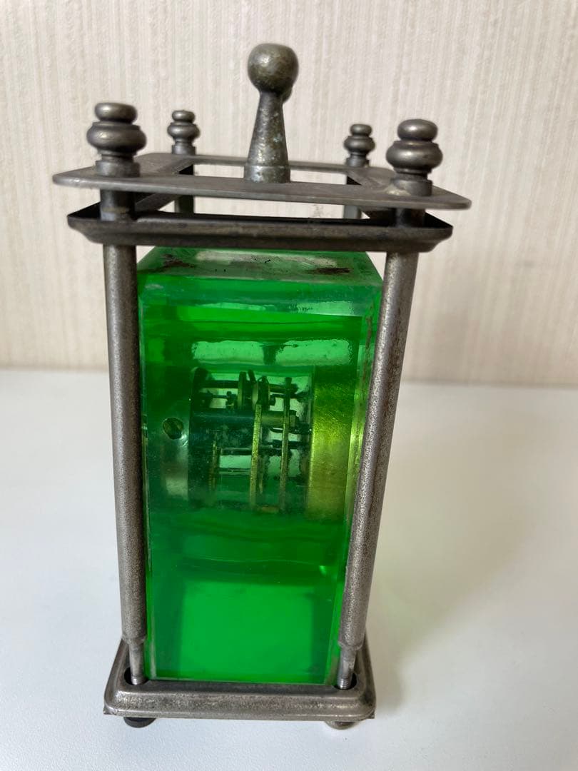 アンティーク　ウランガラス　精工舎　セイコー　手巻置時計