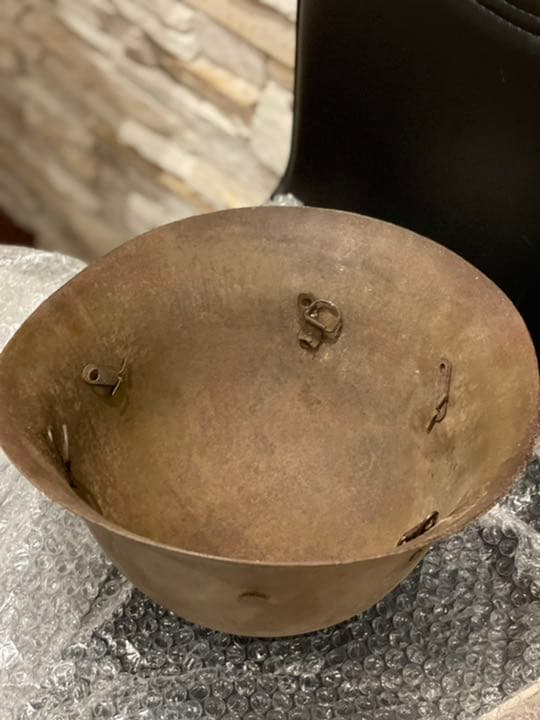 鉄のヘルメット