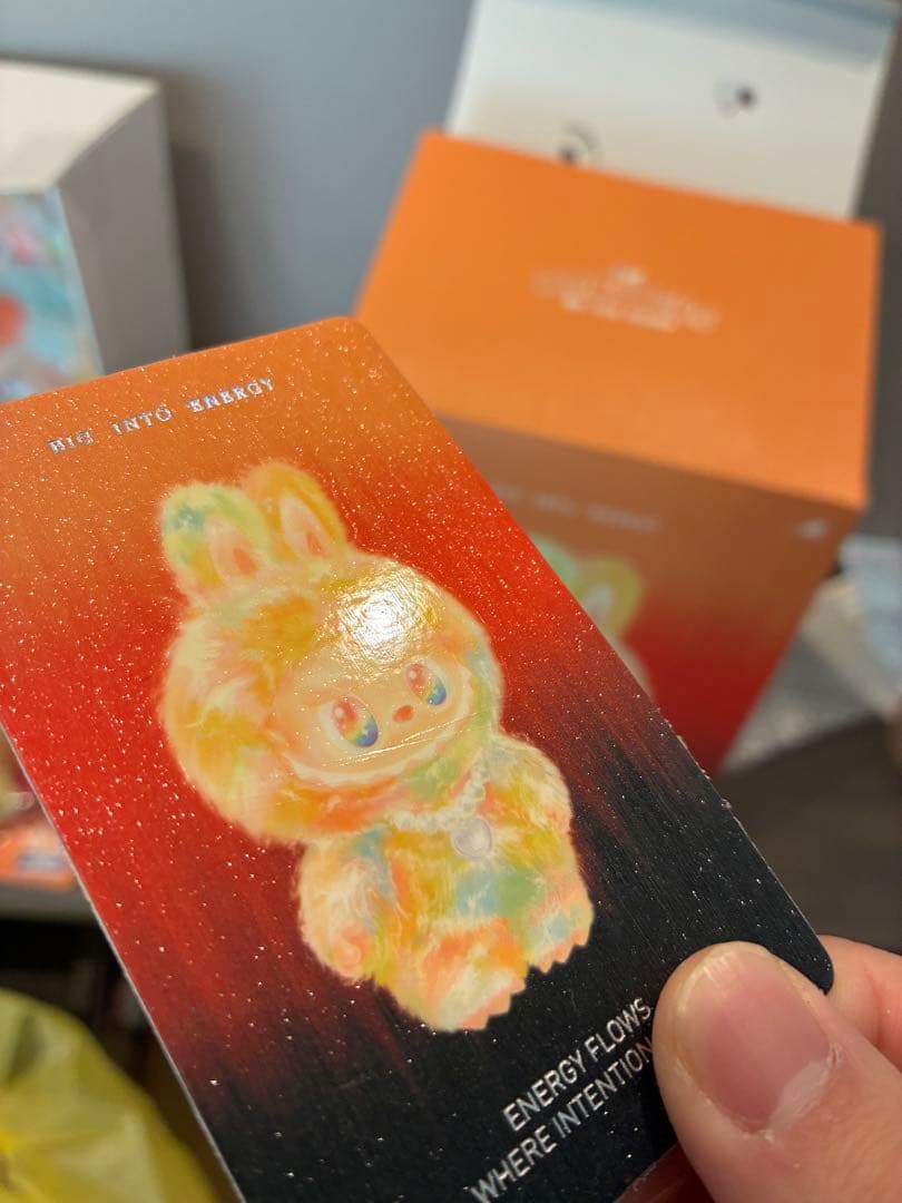 POP MART Rock the Universe Energy ラブブ