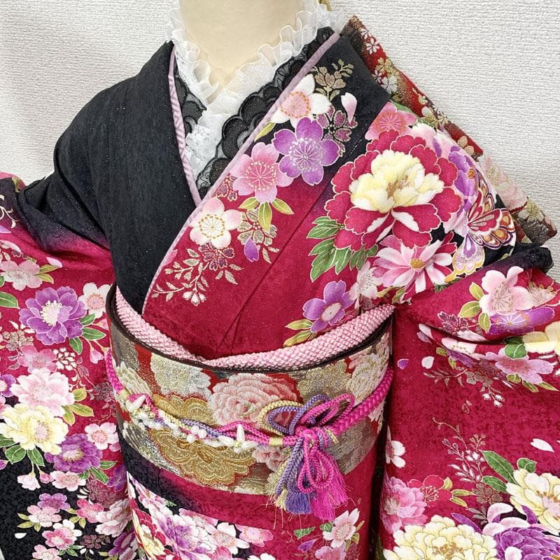 512z13☆振袖 身幅広め 銀通し 古典柄 ラメ刺繍☆美品 成人式 結婚式