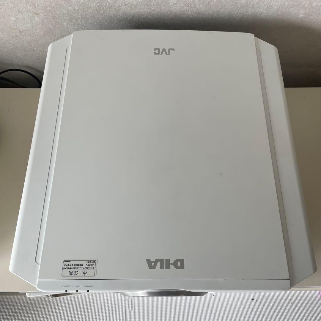 ジャンク　JVC DLA-X30-Wプロジェクター本体