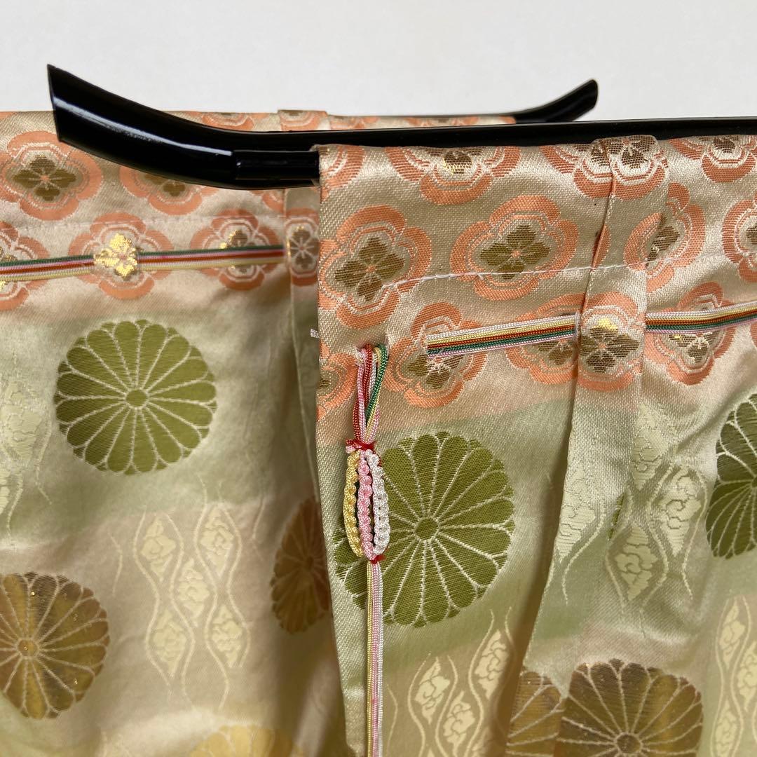 雛祭り用金色花模様飾り凡帳　西陣織