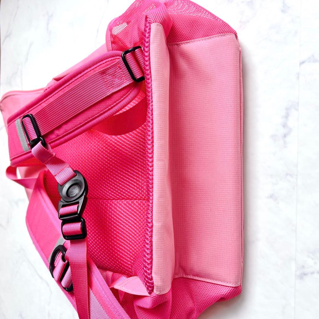 【完売品】ファミリア familia リュック ピンク リアちゃん　美品　M