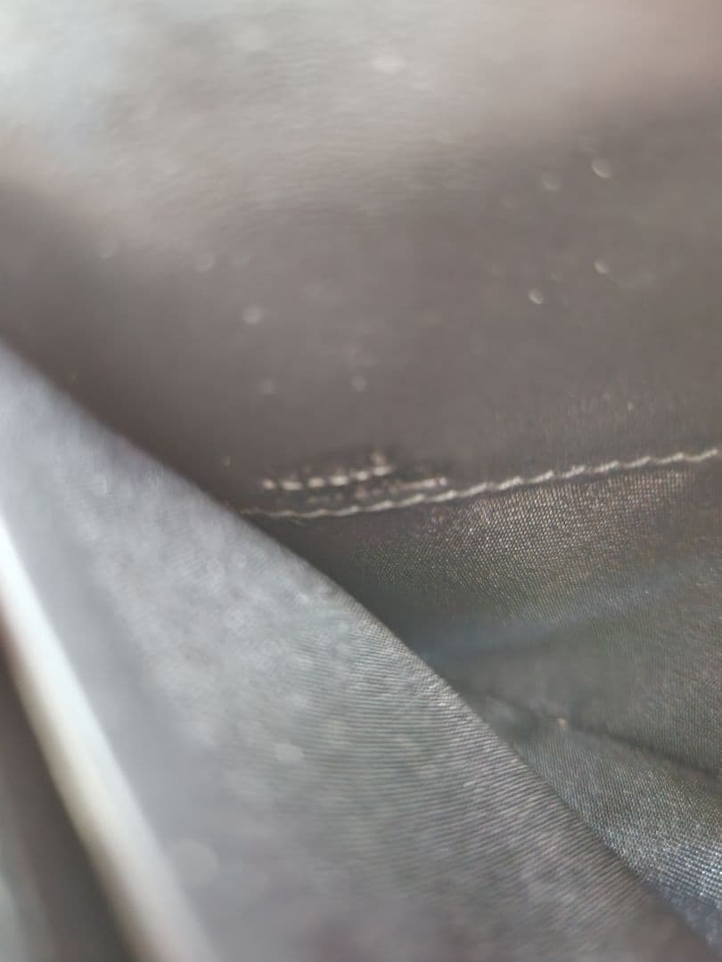 LOEWE　コンチネンタルウォレット　アナグラム　レザー