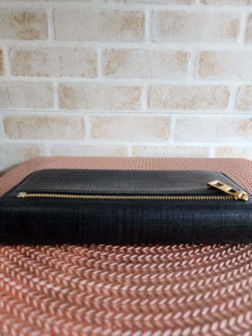 LOEWE　コンチネンタルウォレット　アナグラム　レザー