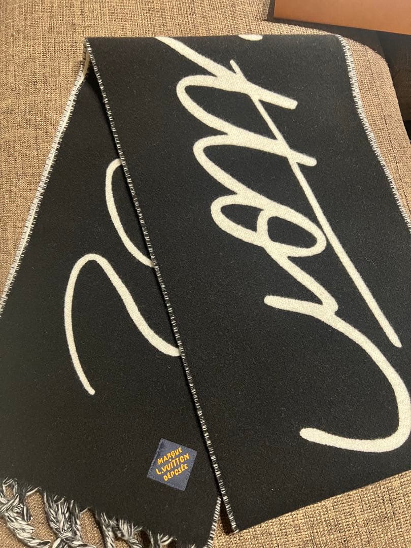 Louis Vuitton マフラー・シグネチャー(新作)