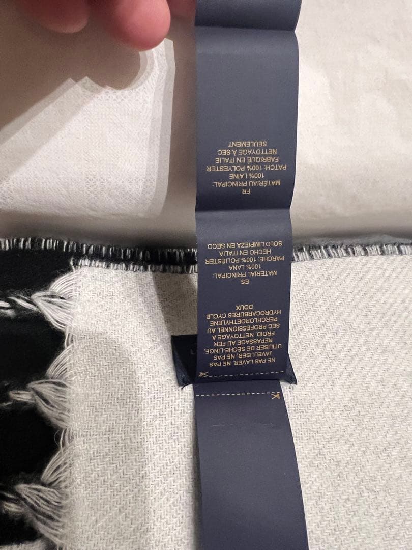 Louis Vuitton マフラー・シグネチャー(新作)