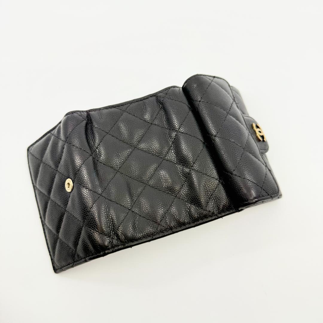 CHANEL シャネル 三つ折り財布　 スモールウォレット キャビアスキン