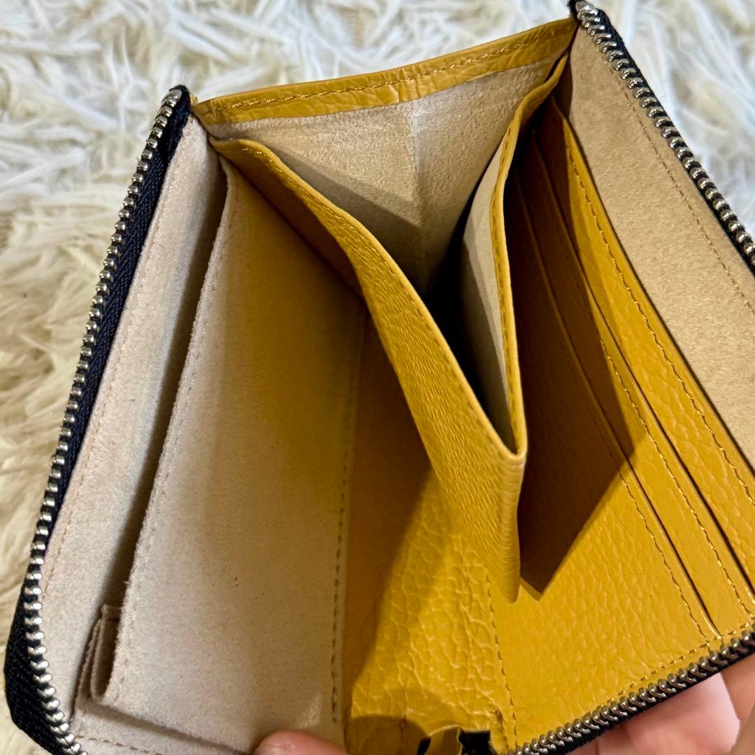 【美品】アタオ 18周年記念 ZOOシリーズ チェス ミニ財布 刺繍 キリン