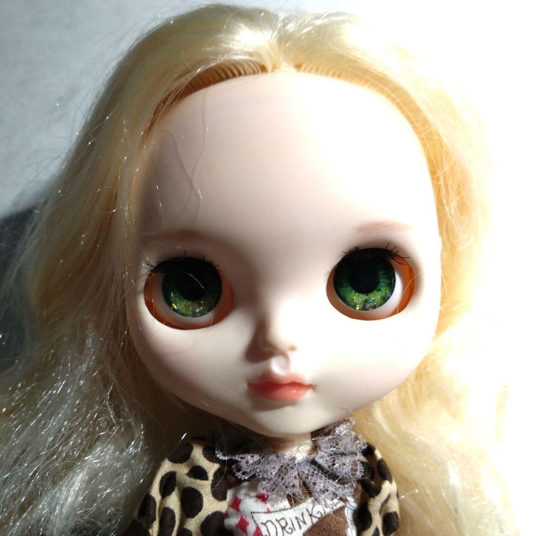 カスタムアイシードール作家様アリスのドレス付き！