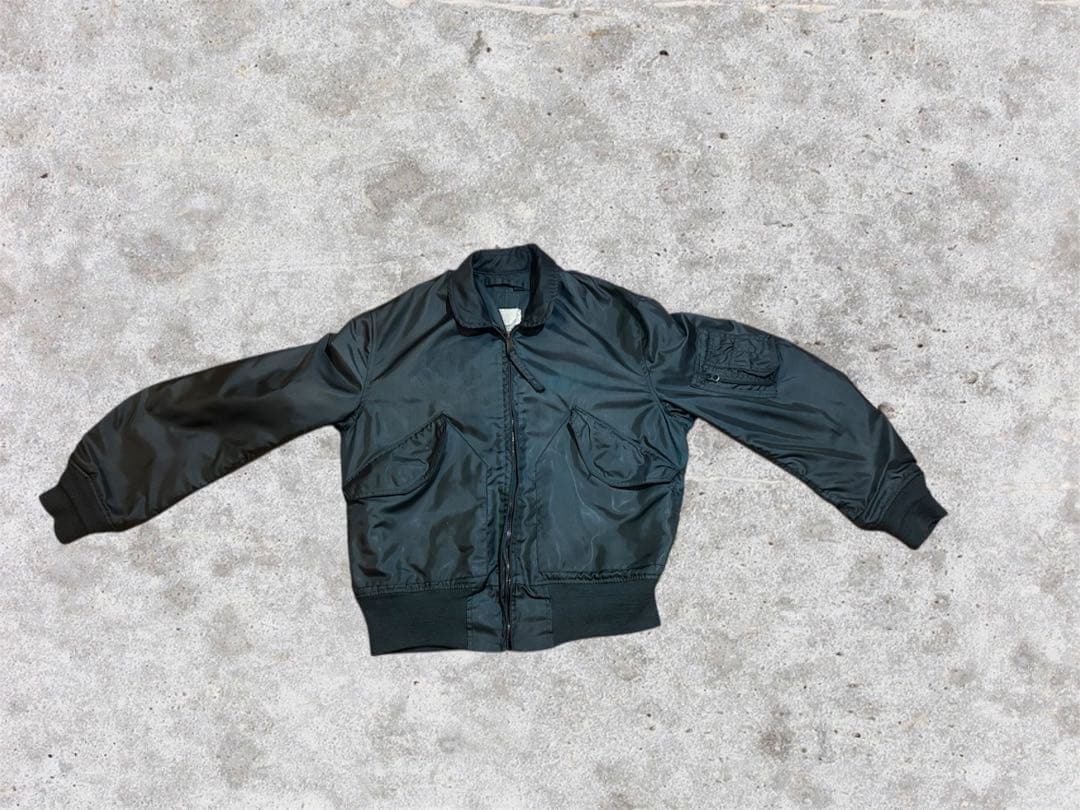 希少 ヴィンテージ MA-1 フライトジャケット カーキ 古着