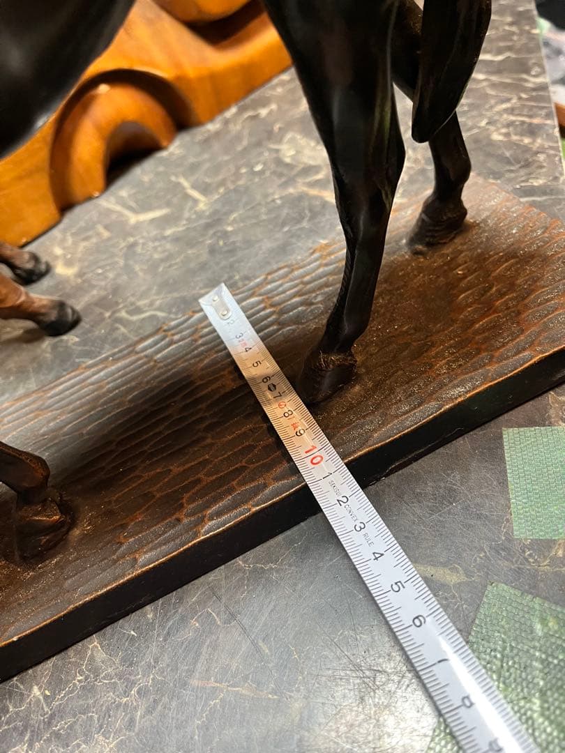 鉄製の馬、馬の置き物、銅色の鉄製馬 たづなも鉄製です 36センチ