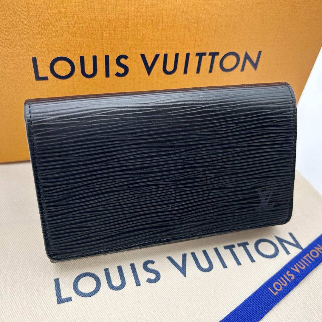 LOUIS VUITTON エピレザー 二つ折り財布 ブラック