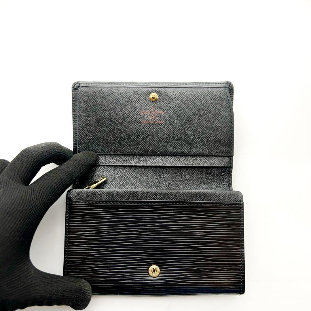 LOUIS VUITTON エピレザー 二つ折り財布 ブラック