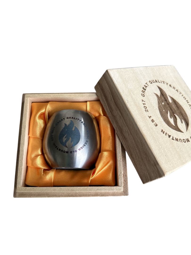 未使用品 old mountain GUINOMI TITAN