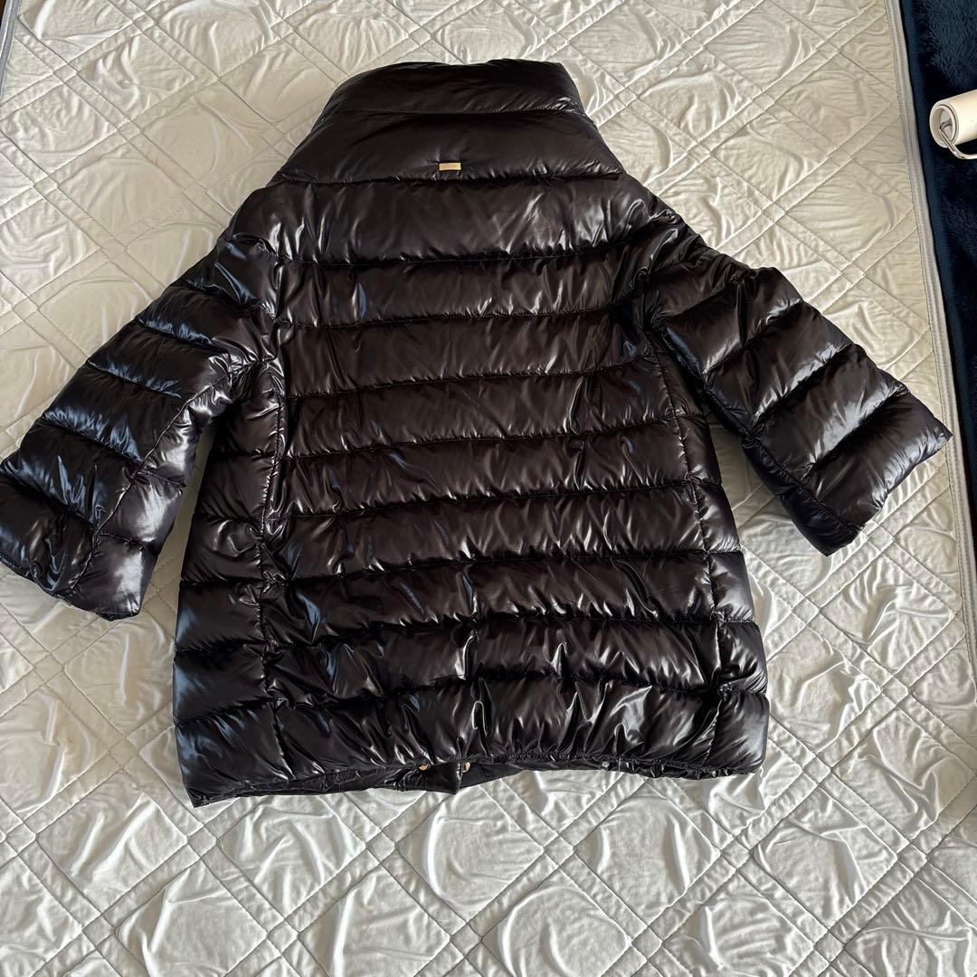 ミュウ Herno ブラック ダウンジャケット38サイズ