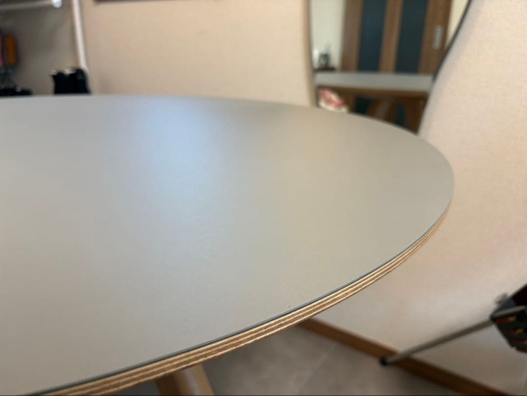 【お値下げ中】HAY ラウンドテーブル グレー 90 / 組み立て不要