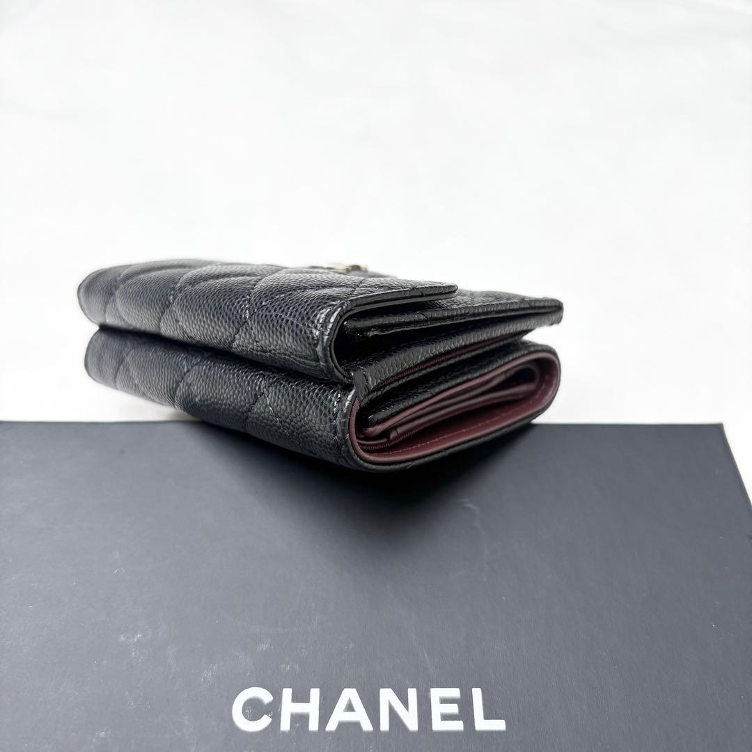 新品未使用 CHANEL 三つ折り財布 キャビアスキン シールカード ココマーク