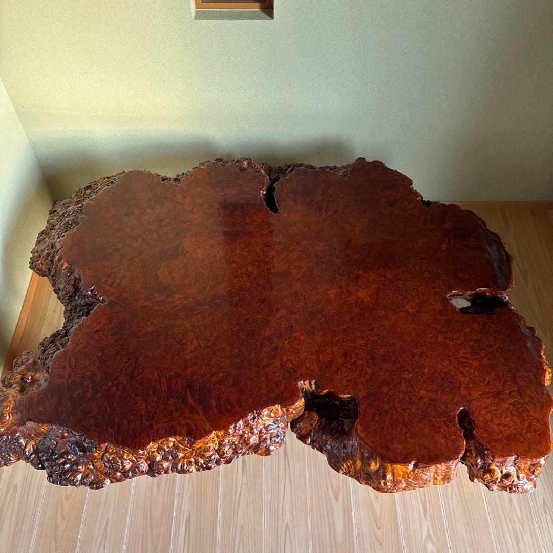 希少　花梨一枚板座卓　テーブル　瘤杢　光沢座卓　高級テーブル　アンティーク