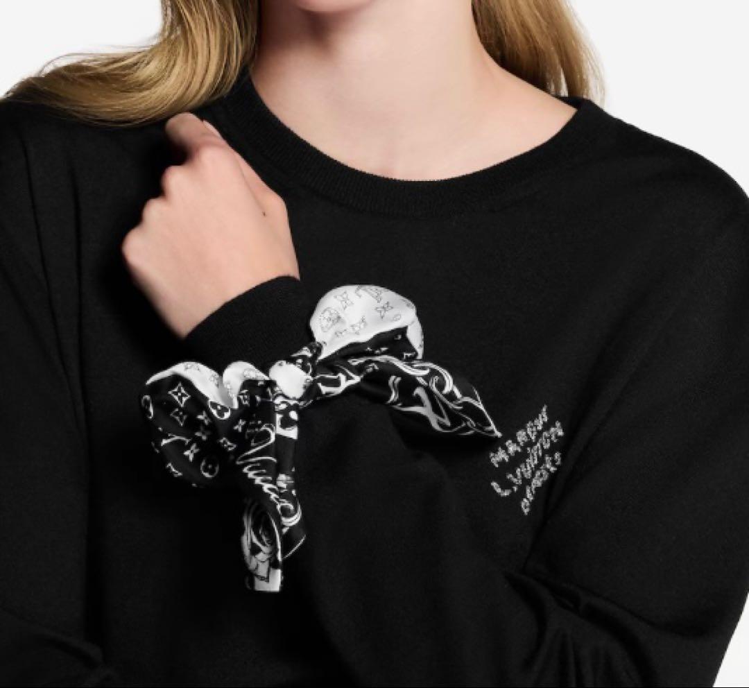 Louis Vuitton シュシュ　ブルーミングモノグラム　ルイヴィトン