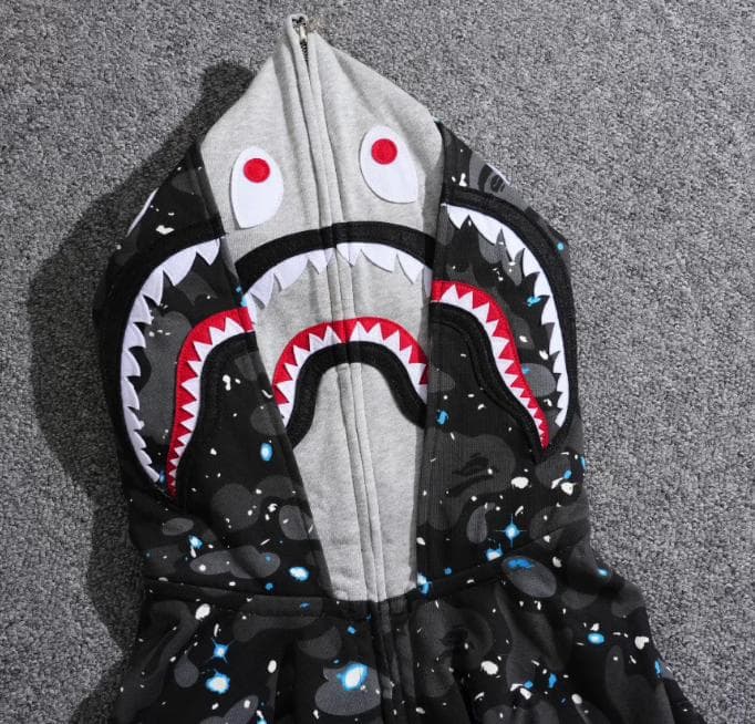 A Bathing Ape シャークパーカー M