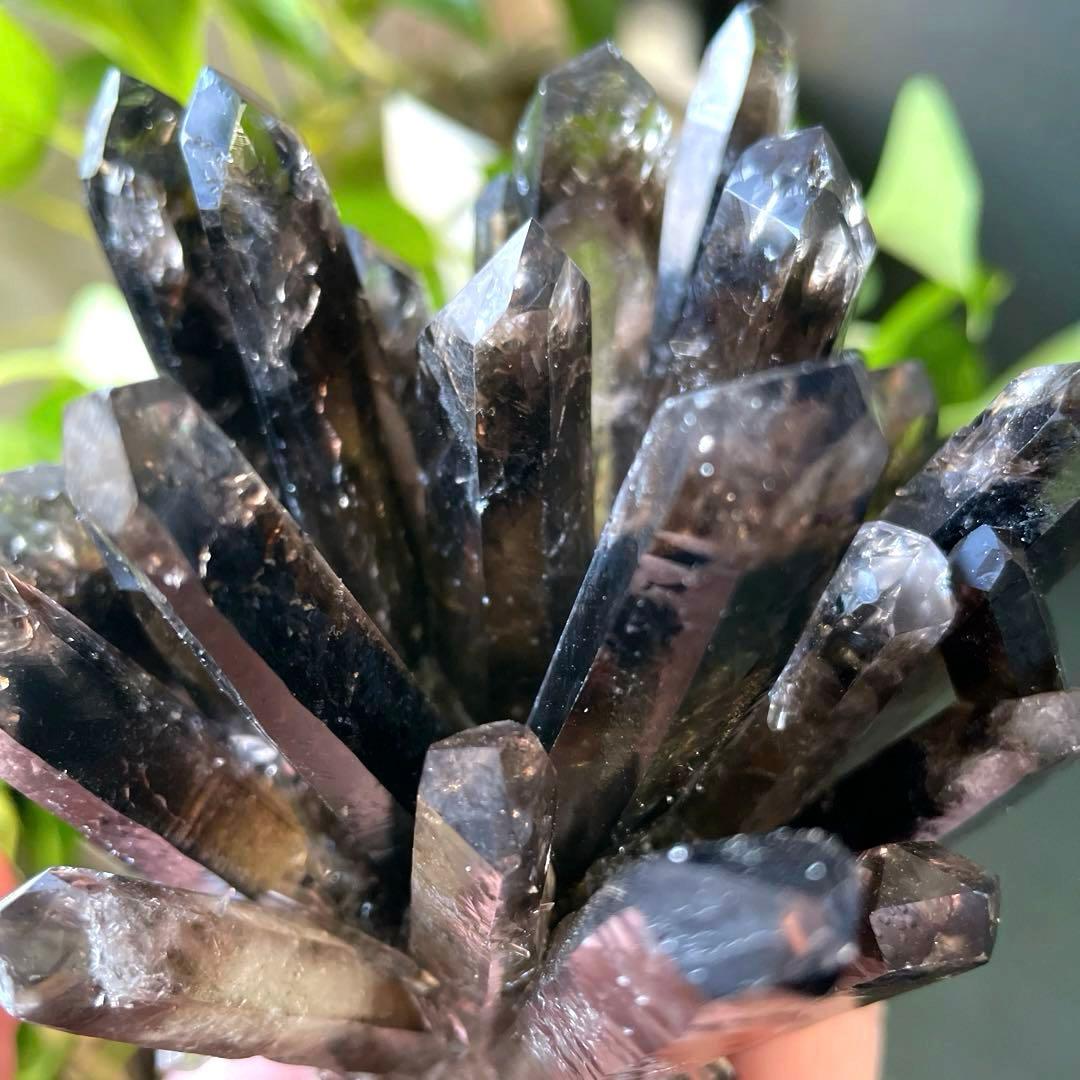 黒水晶　モリオン　スモーキークォーツ　煙水晶　天然石　パワーストーン　クラスター